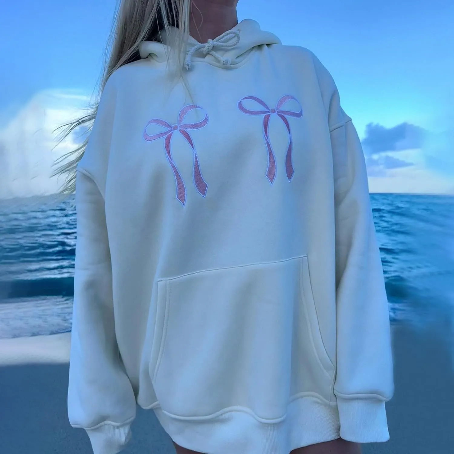Amiblvowa Preppy Embroidery Graphic Hoodies for Teen Girl Y2K Long Sleeve Oversized Pullover Sweatshirt Top Women Cute Hooded