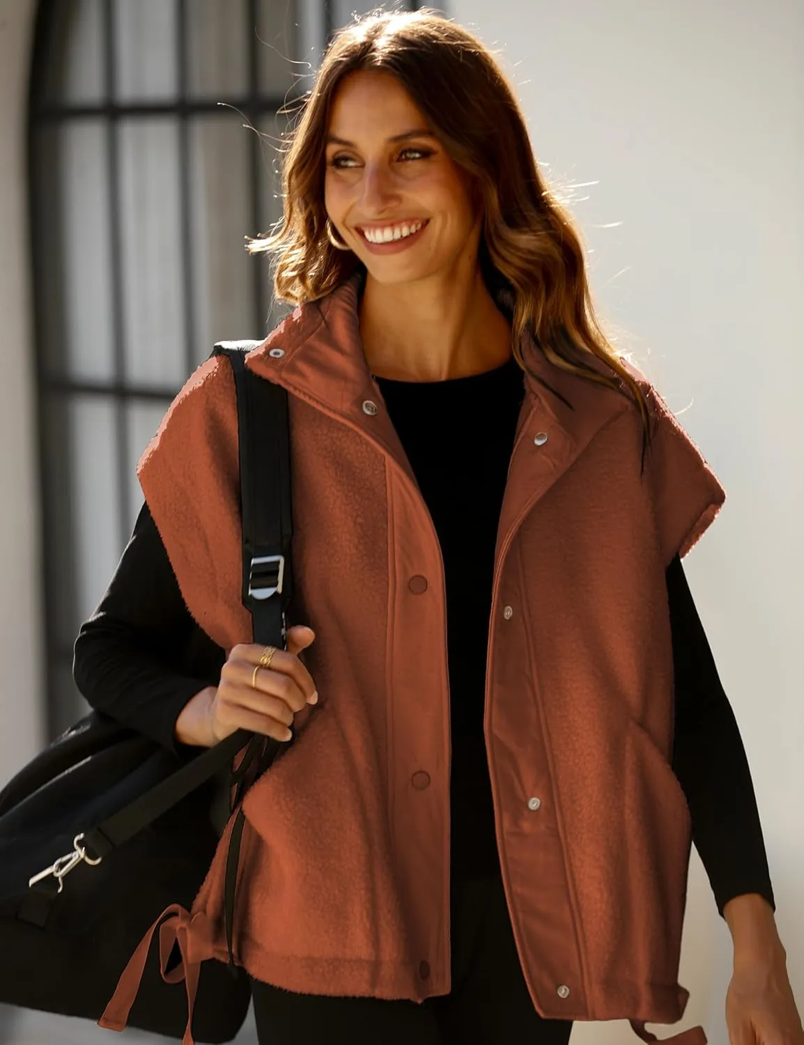 APAFES Women Oversized Fleece Vest Winter Warm Stand Collar Flysleeve Fuzzy Jackets Outerwear Coat with Pockets