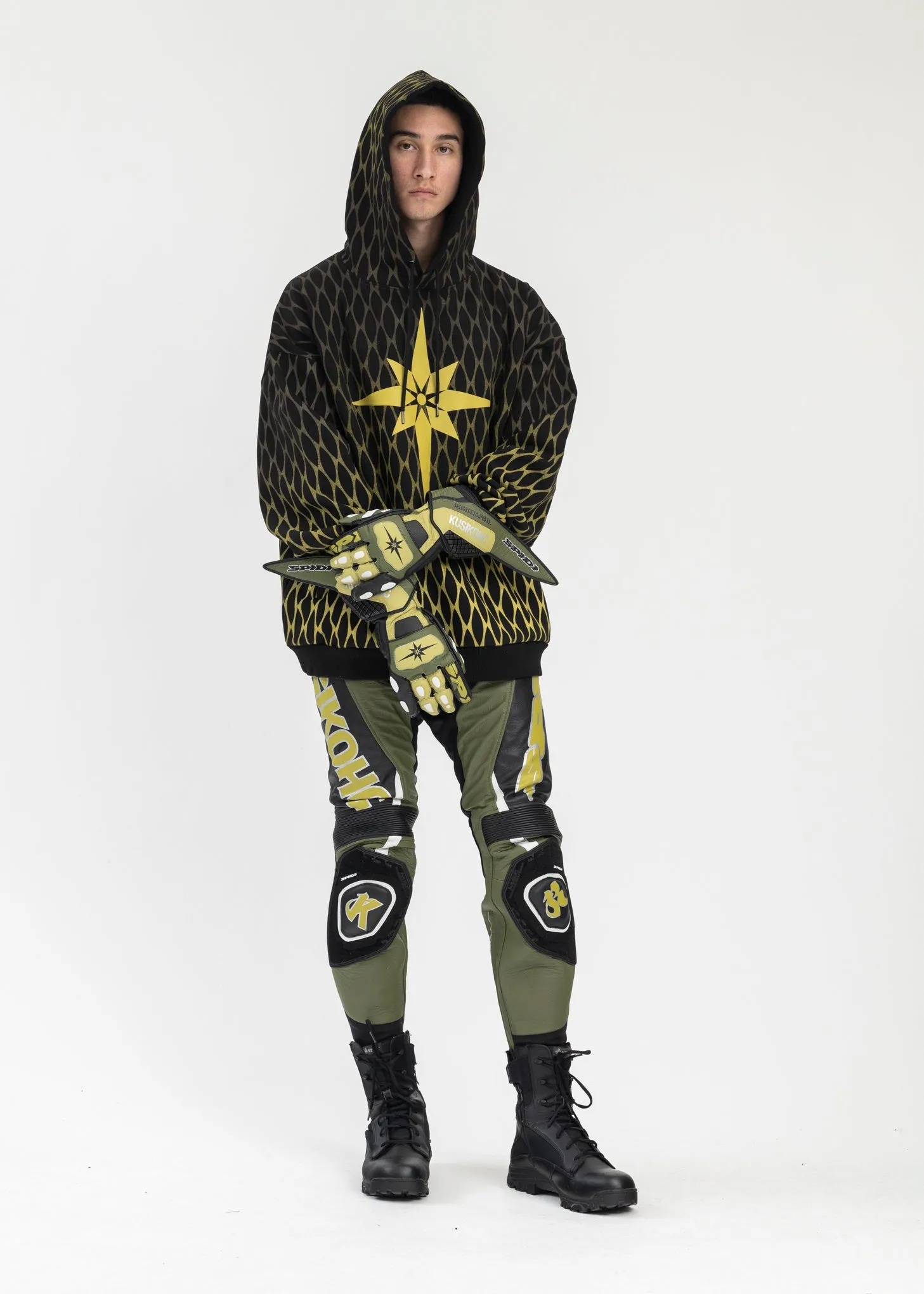 BLACK ORIGAMI PRINT HOODIE