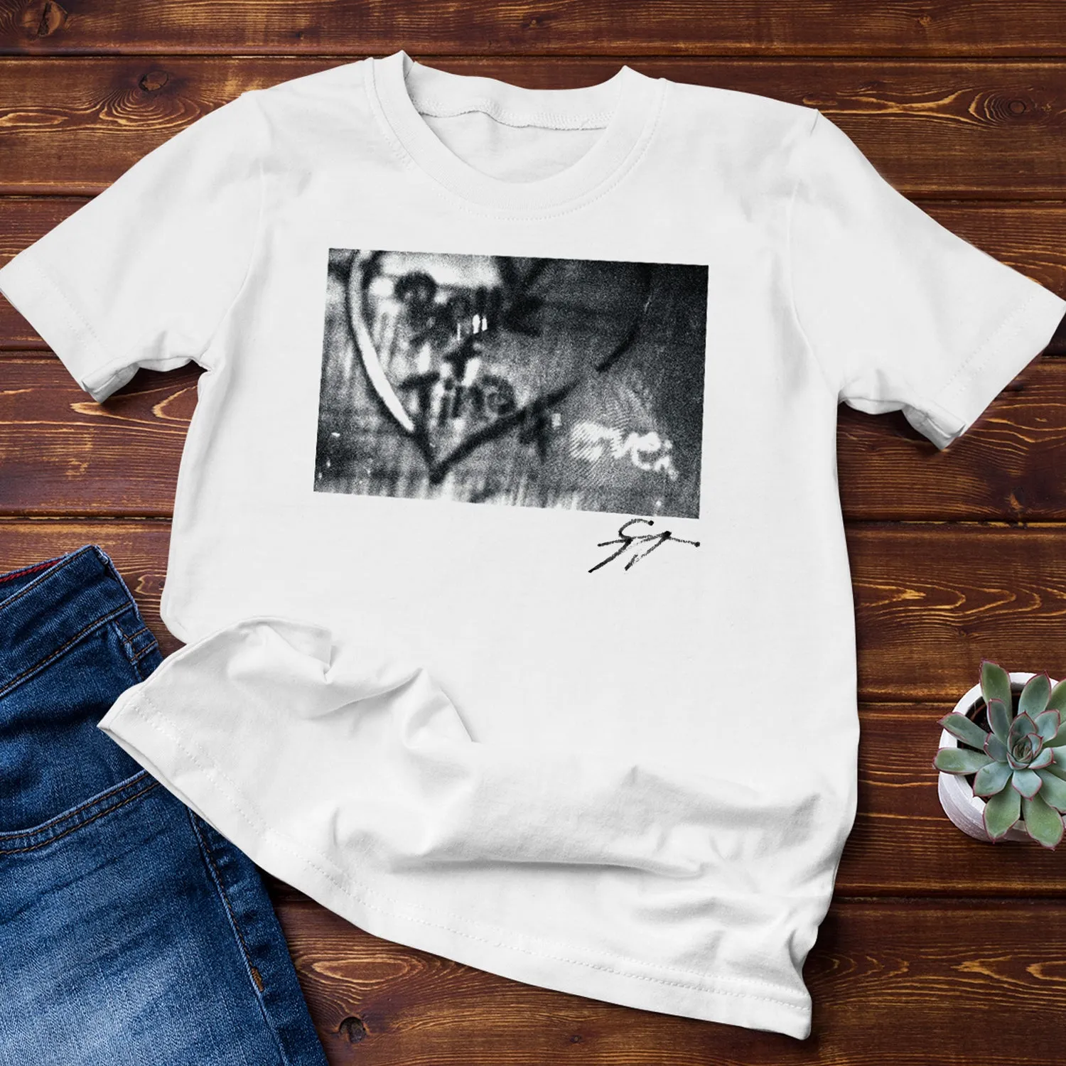 Jennifer Beals Bette & Tina 4 Ever Autographed Unisex Tee in White