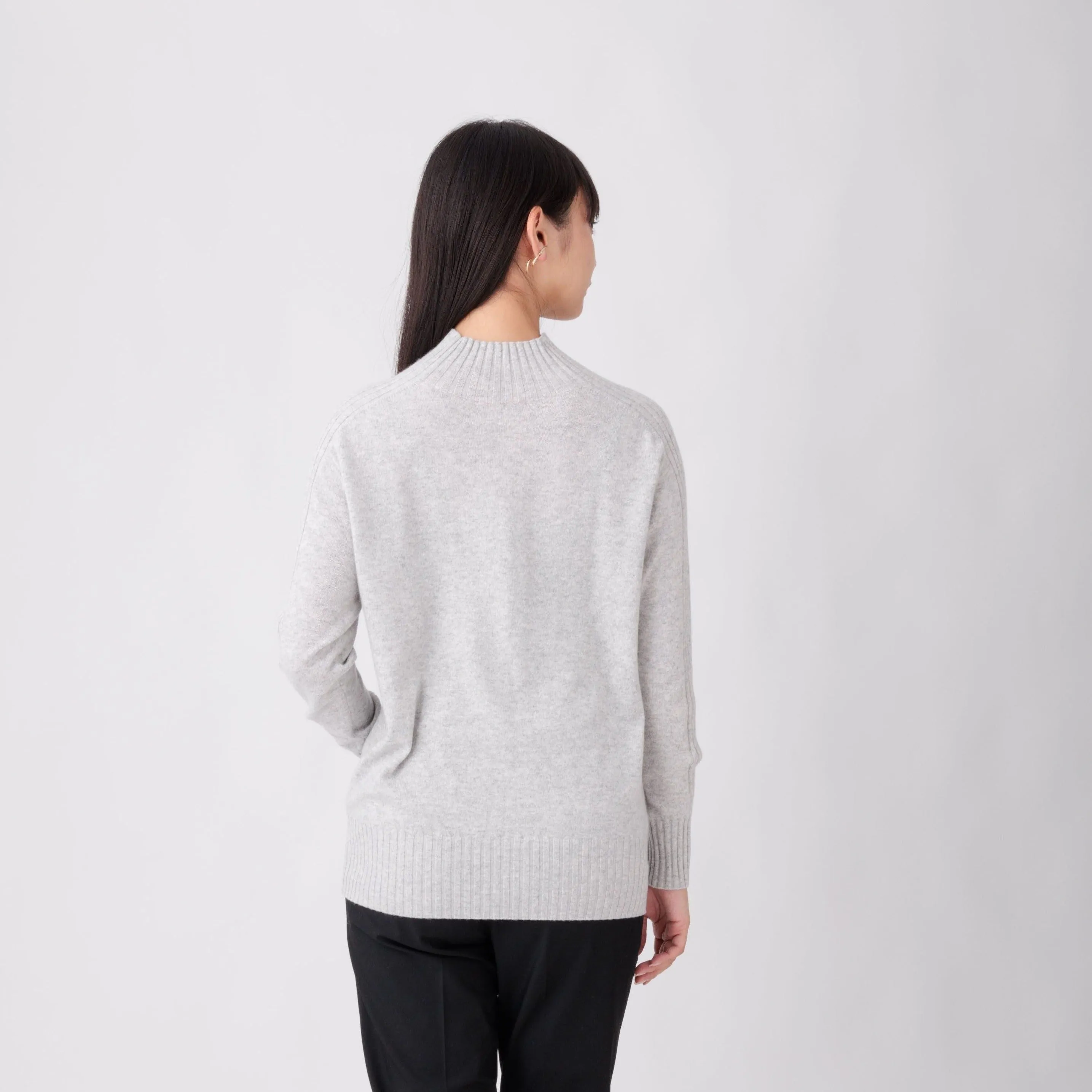 Nana style Women's Cashmere Turtleneck Sweater 373400
