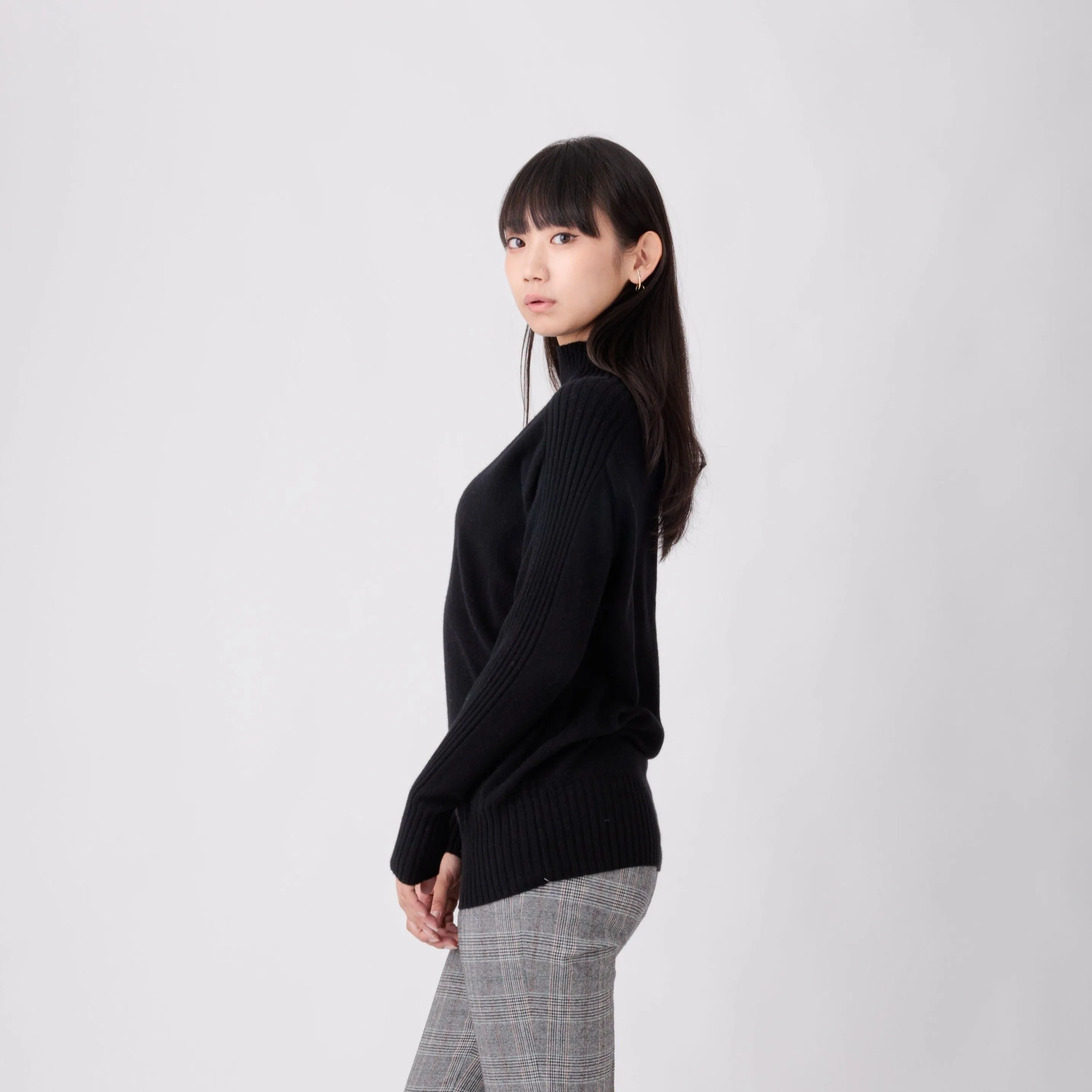 Nana style Women's Cashmere Turtleneck Sweater 373400