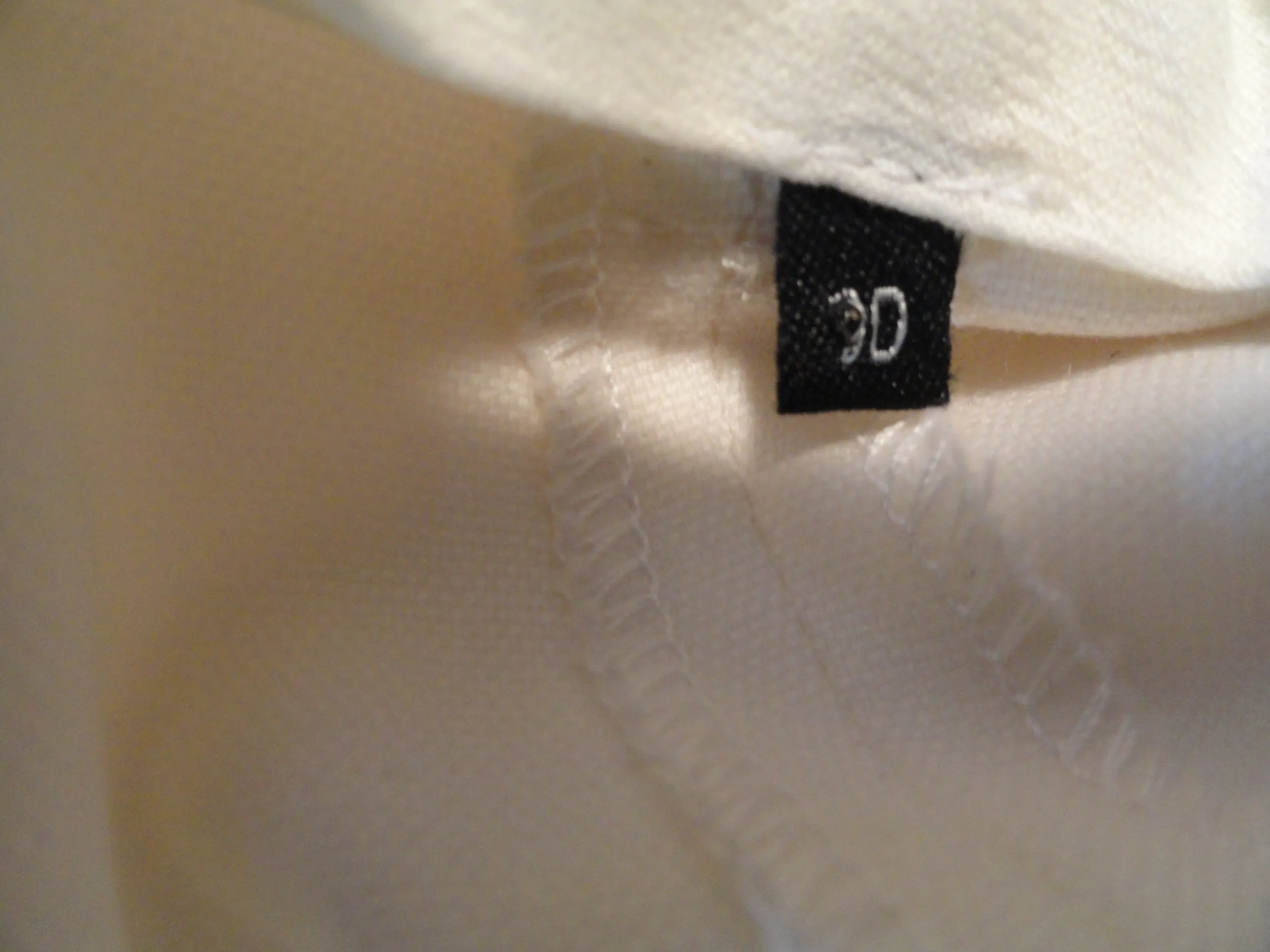 Theory 90's Pants Ivory NWT Size 10 (SKU 000265-11)