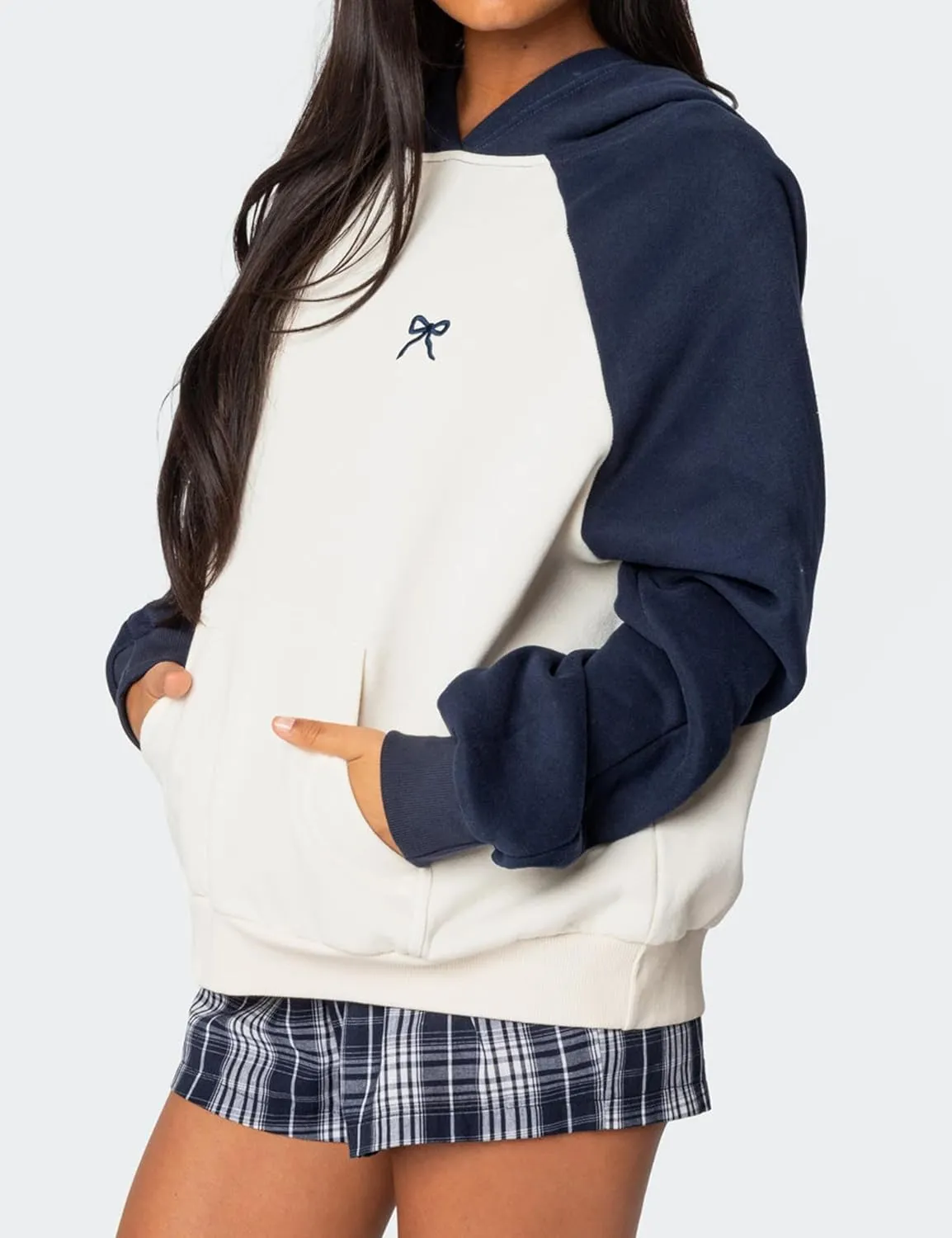 Women Oversized Color Block Hoodies Bow Graphic Embroidered Hooded Sweatshirts Casual Fall Pullover Sweatshirt Tops