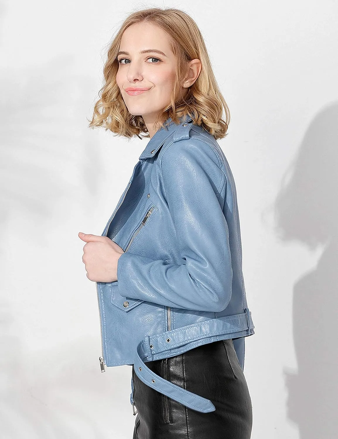 Women's Faux Leather Textured Short Moto Jacket Zip-up Slim PU Biker Coat with Pockets