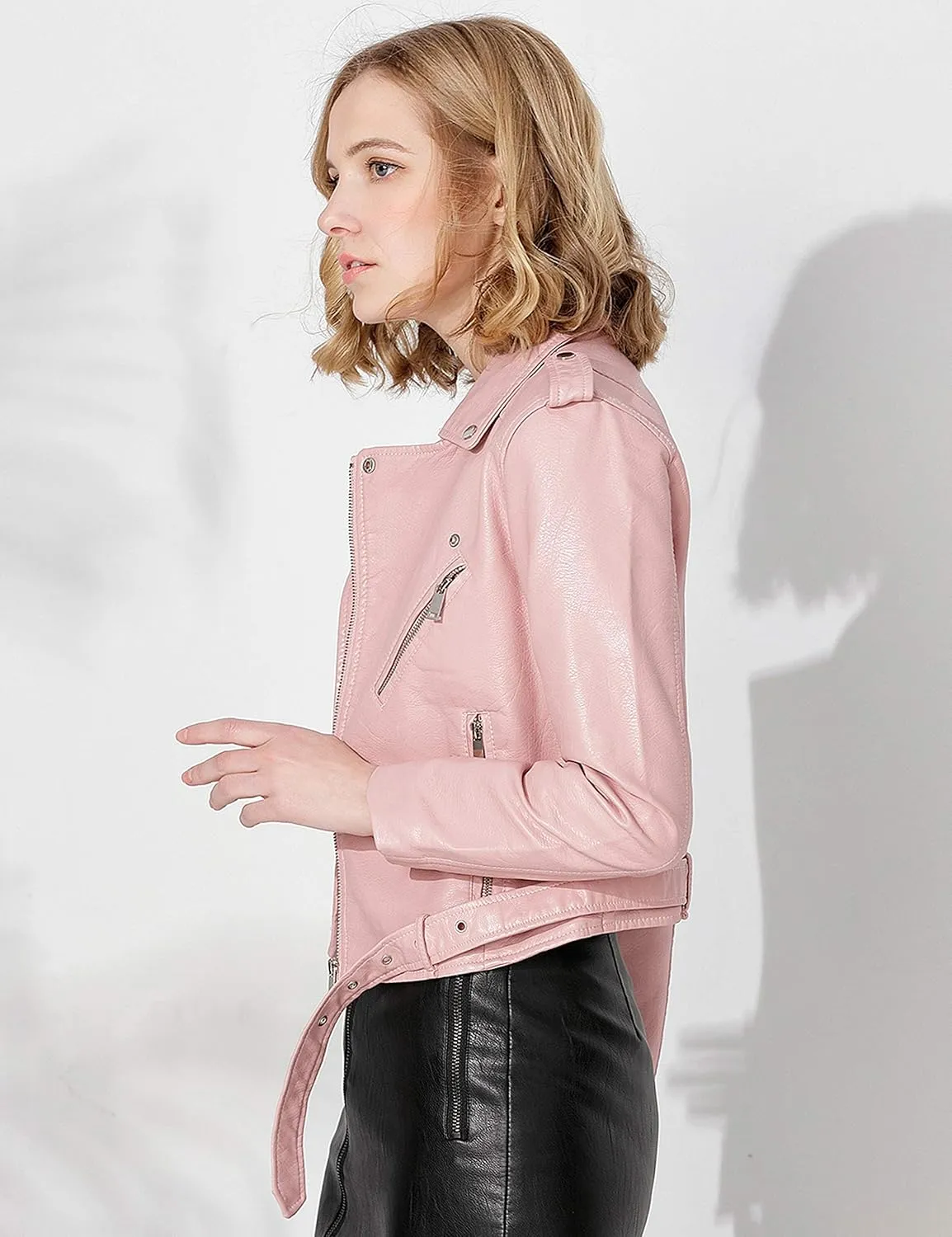 Women's Faux Leather Textured Short Moto Jacket Zip-up Slim PU Biker Coat with Pockets